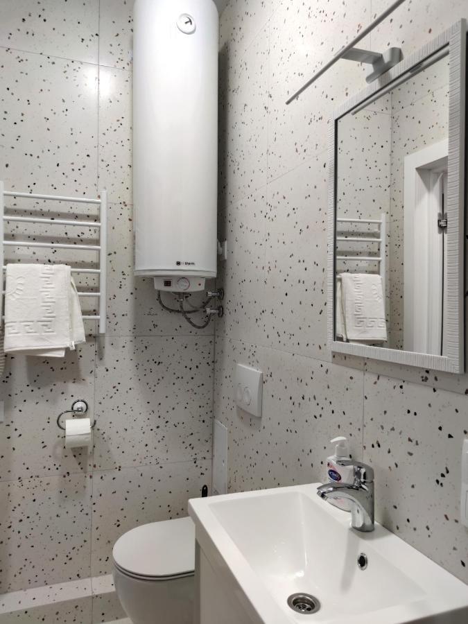 Aura Home Dnipro Exterior foto