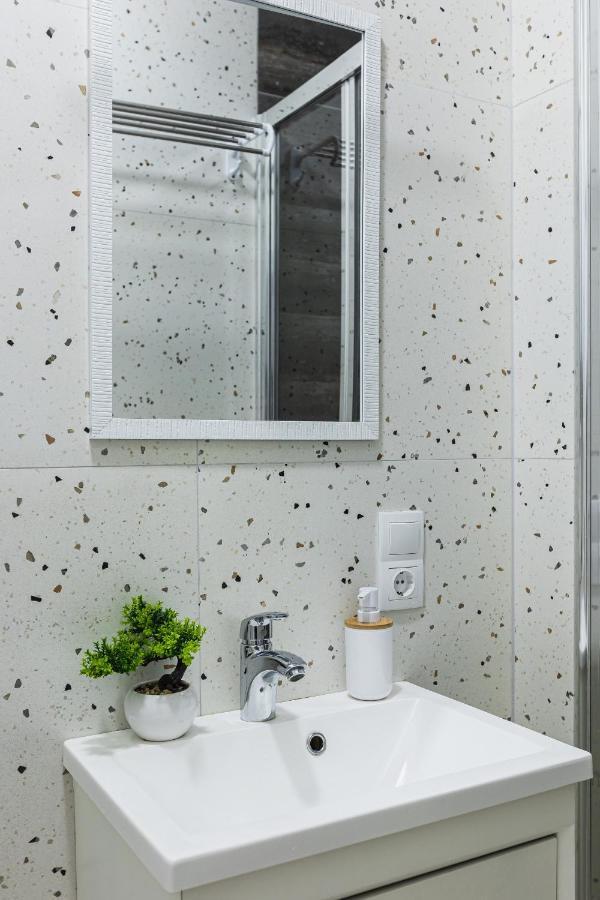 Aura Home Dnipro Exterior foto