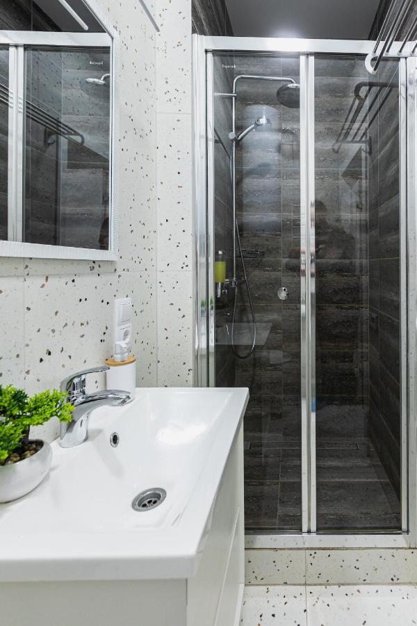 Aura Home Dnipro Exterior foto