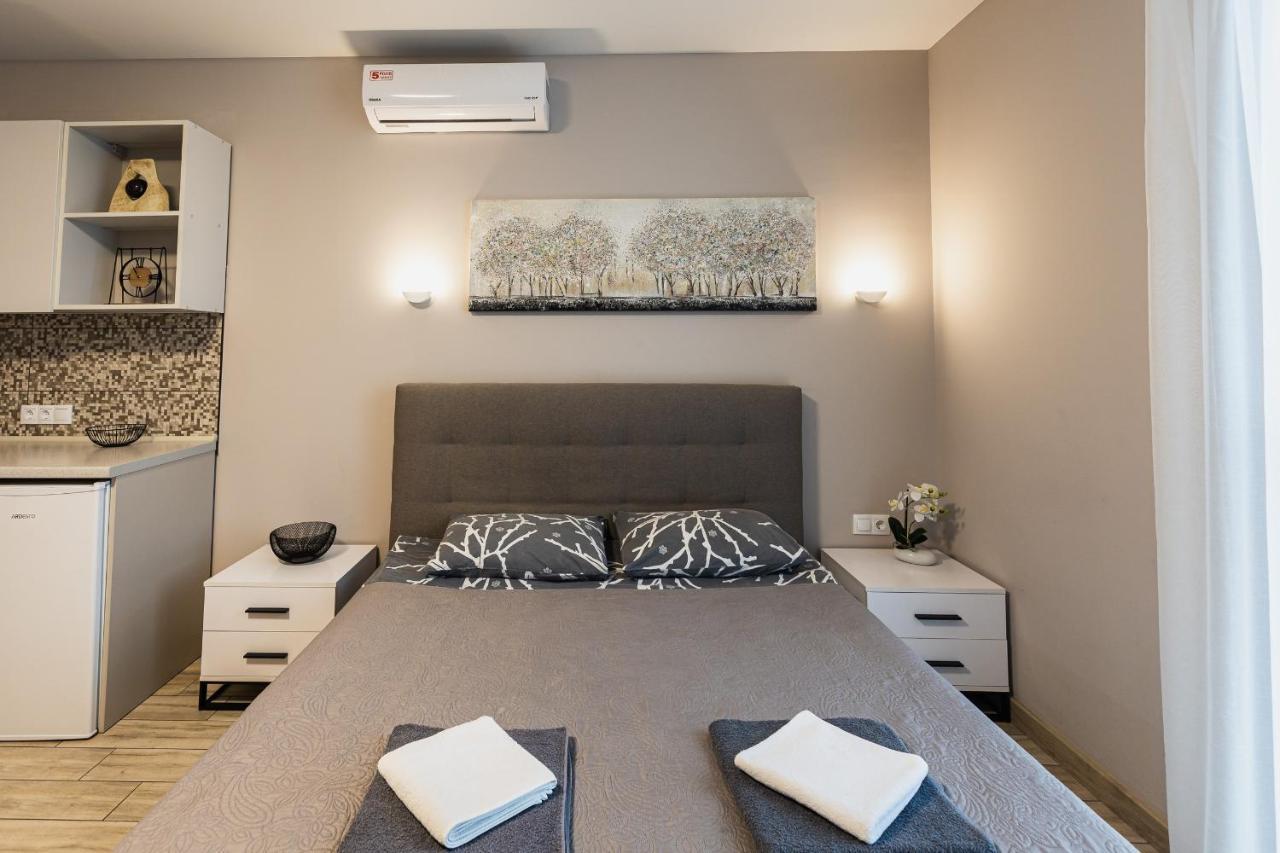 Aura Home Dnipro Exterior foto