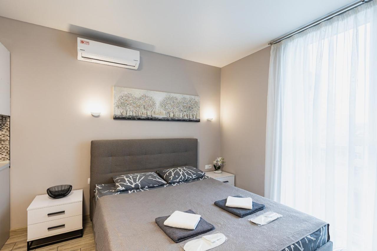 Aura Home Dnipro Exterior foto
