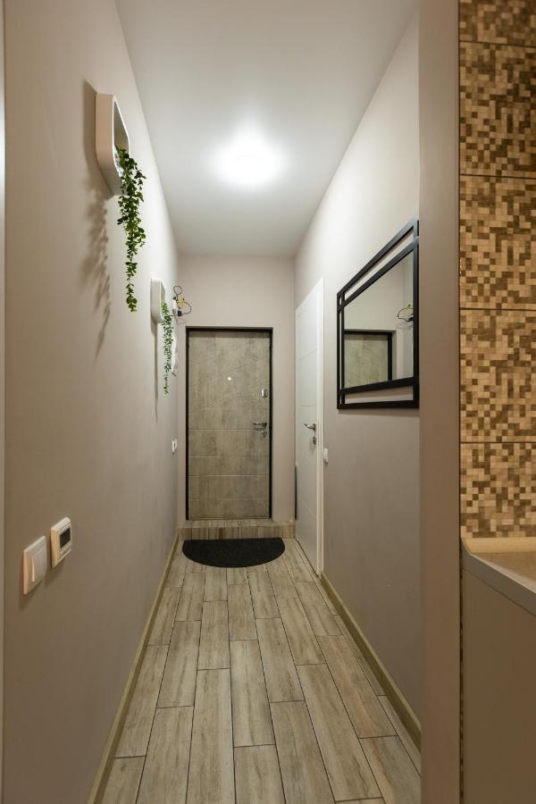 Aura Home Dnipro Exterior foto